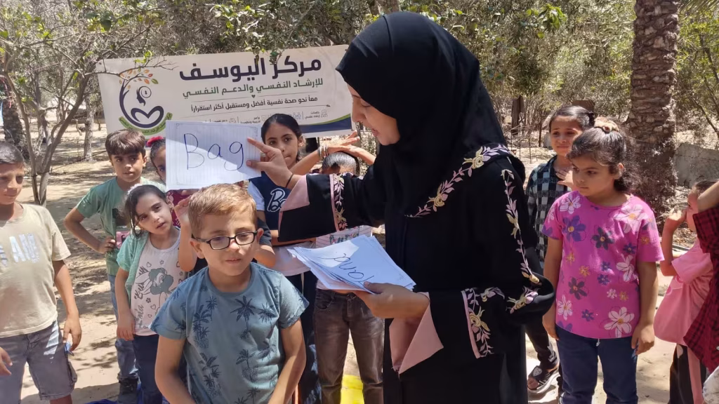 أنشطة ترفيهية ودعم نفسي للطلاب